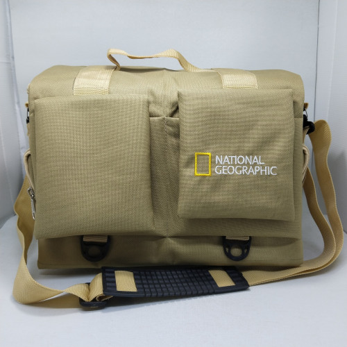 Tas Kamera DSLR Mirrorless National Geographic krem Gratis Raincover kode B Tas Kamera DSLR Mirrorless National Geographic krem Gratis Raincover kode B
